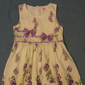 Girls dress